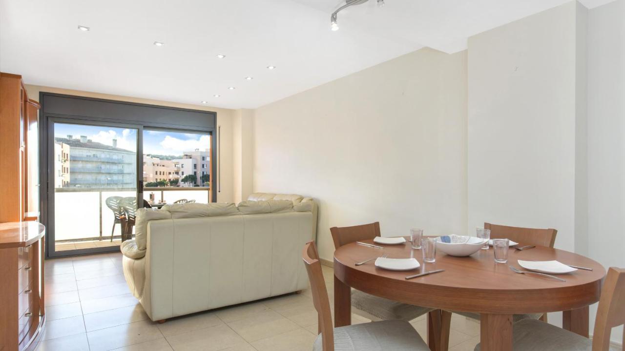Apartamento 2 Santa Cris - *